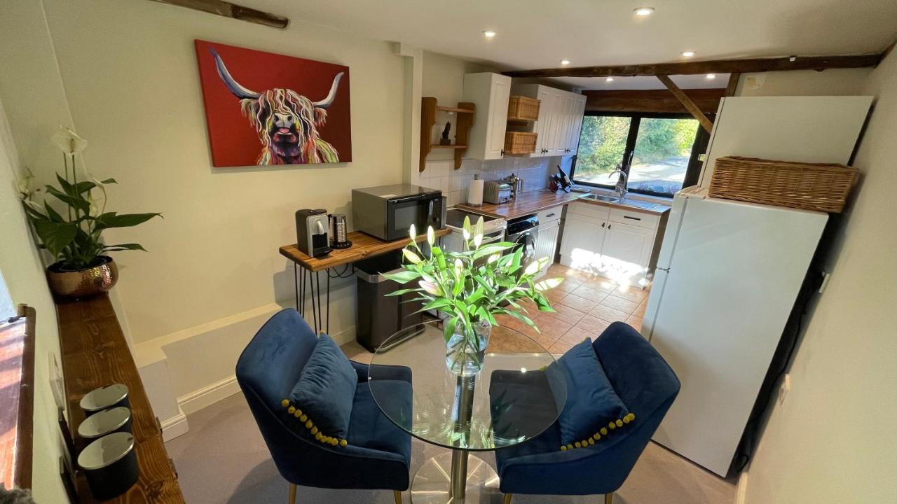 Elegant Peaceful Barn In Rural Village Setting Close To Stratford Upon Avon Екстериор снимка